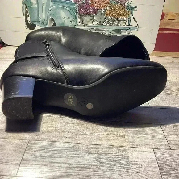 CAST 5th BLACK LEATHER ANKLE BOOTS SIZE 9W - Picture 6 of 6